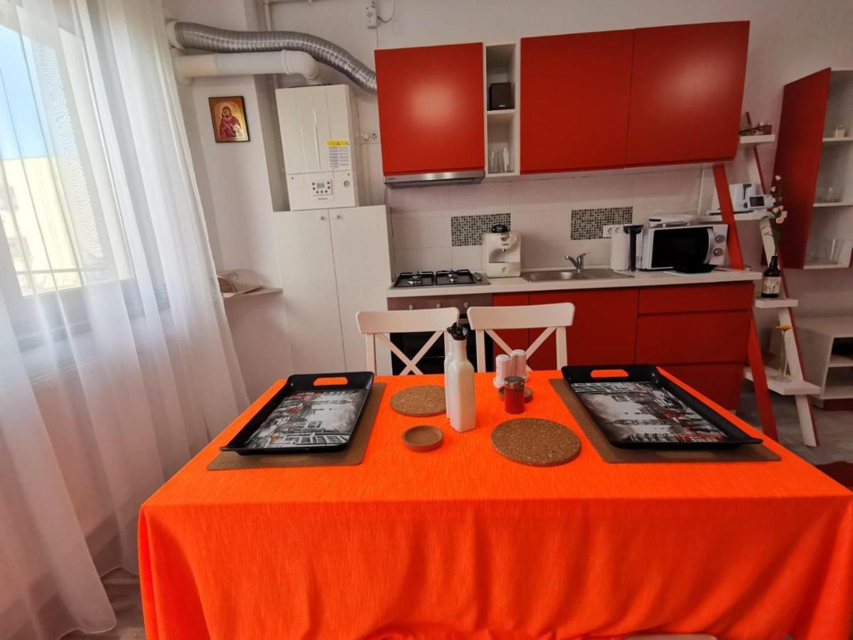 Orange Apartment-Brilliant Apartments Constanţa Exteriör bild